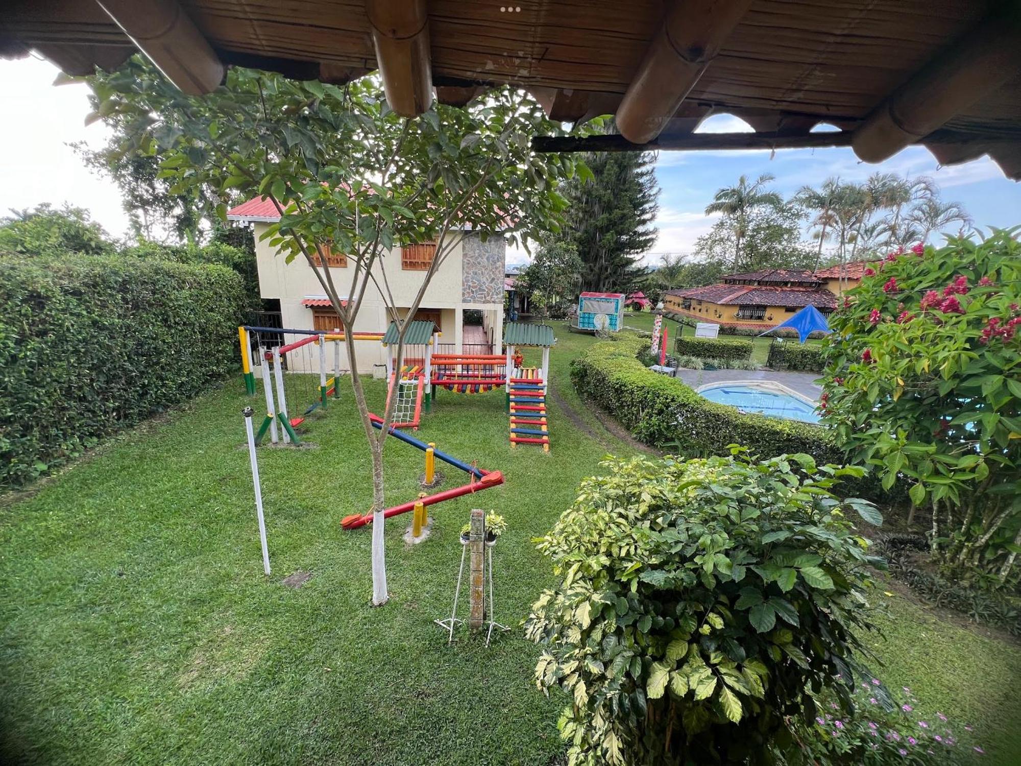 Villa Alejandra Del Quindio Calarcá Exterior foto